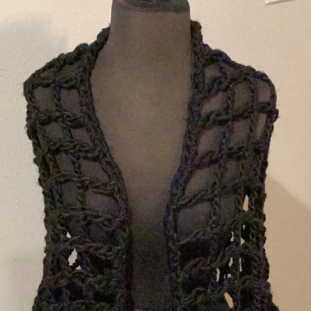 Chennault black knit shawl. New with tag